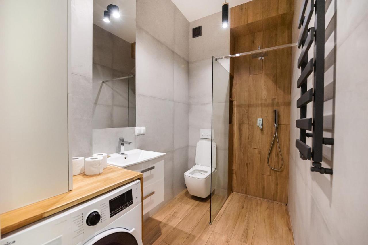 Chlodna Square Studio Варшава Екстер'єр фото