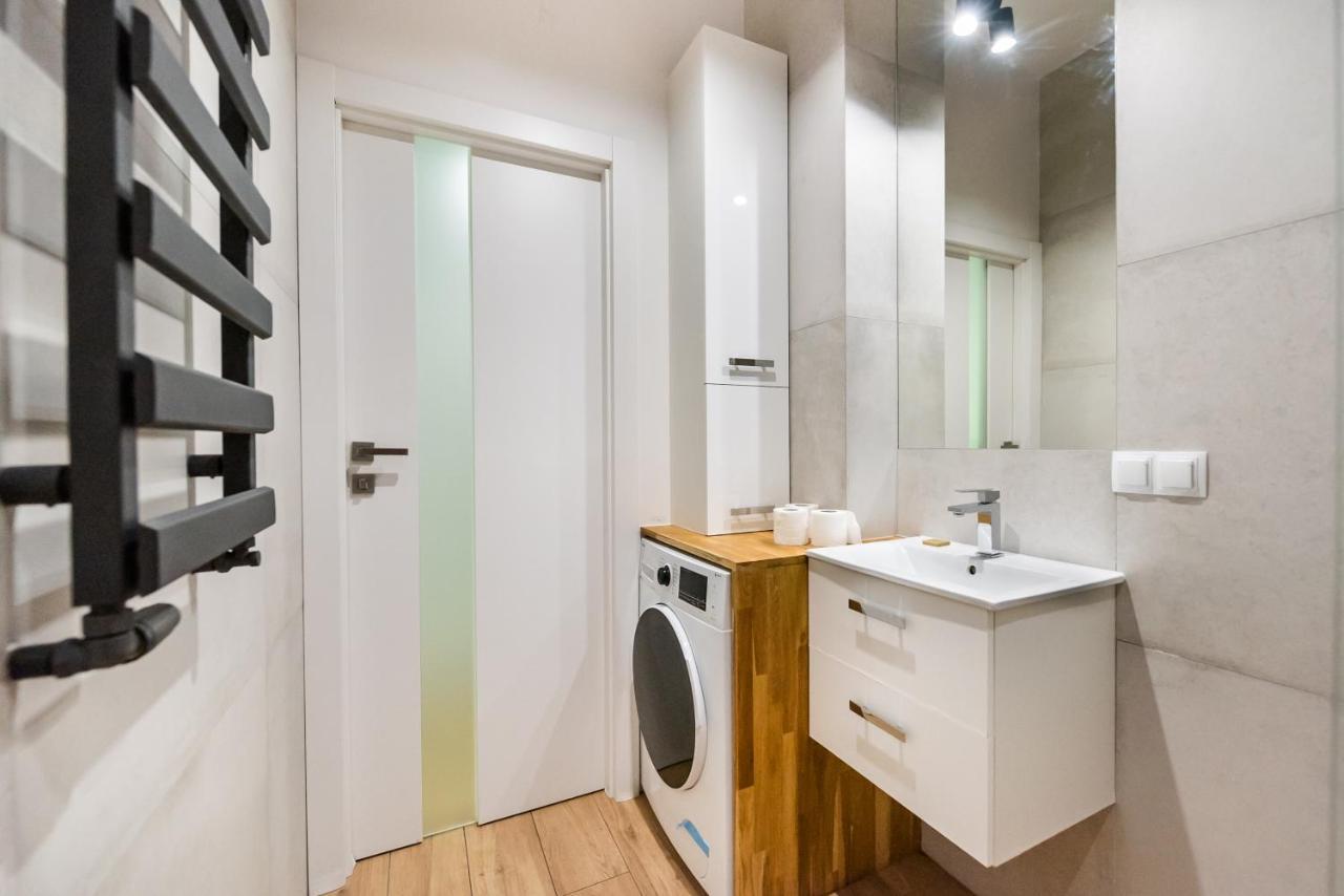 Chlodna Square Studio Варшава Екстер'єр фото