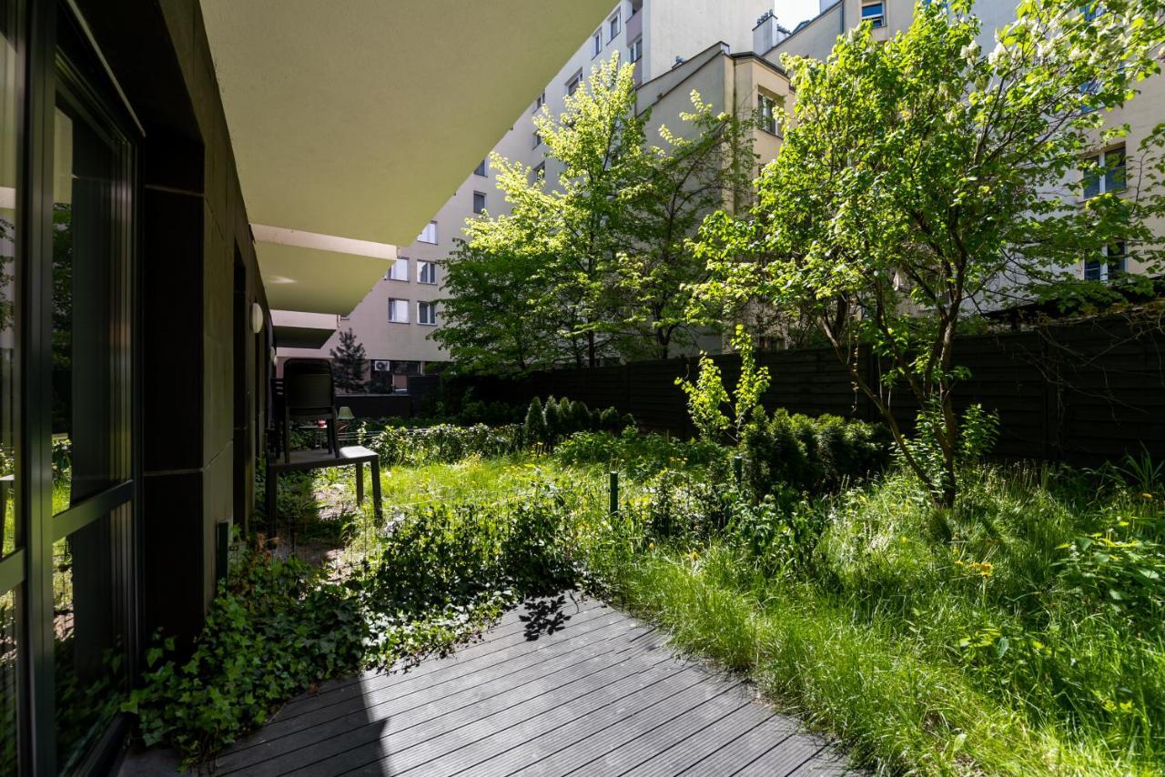 Chlodna Square Studio Варшава Екстер'єр фото